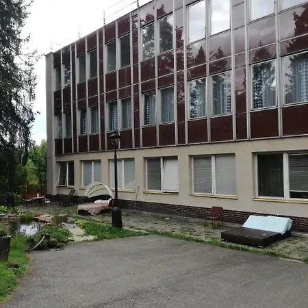 Hlaska 2*