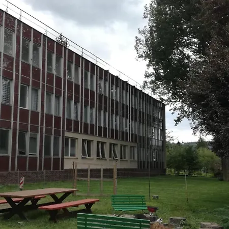 Hlaska Hotel 2*